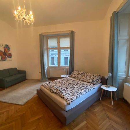 Charming Loft In Margareten District Of Wien Eksteriør billede