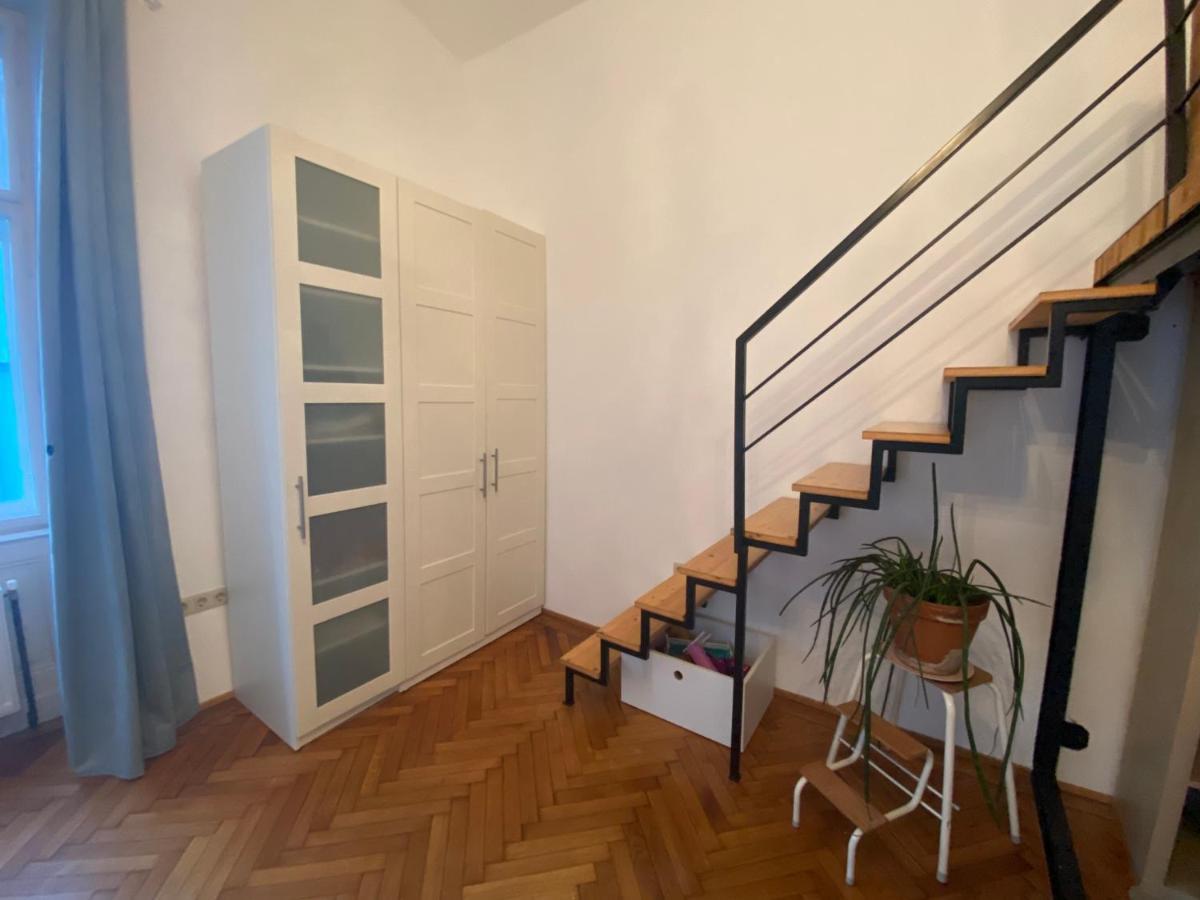 Charming Loft In Margareten District Of Wien Eksteriør billede